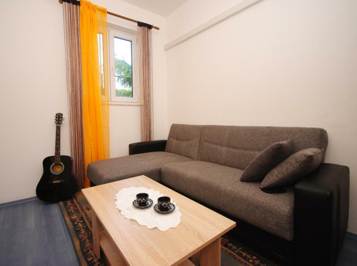 Apartment Raquil Split Exterior photo